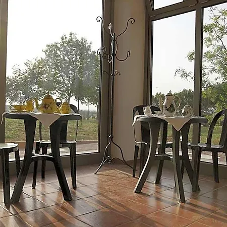 Magic Bed & Breakfast Dozza