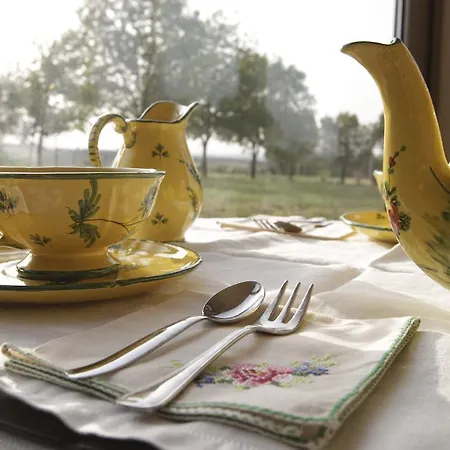 Alojamento de Acomodação e Pequeno-almoço Magic Dozza