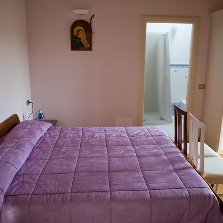 Alojamento de Acomodação e Pequeno-almoço Magic